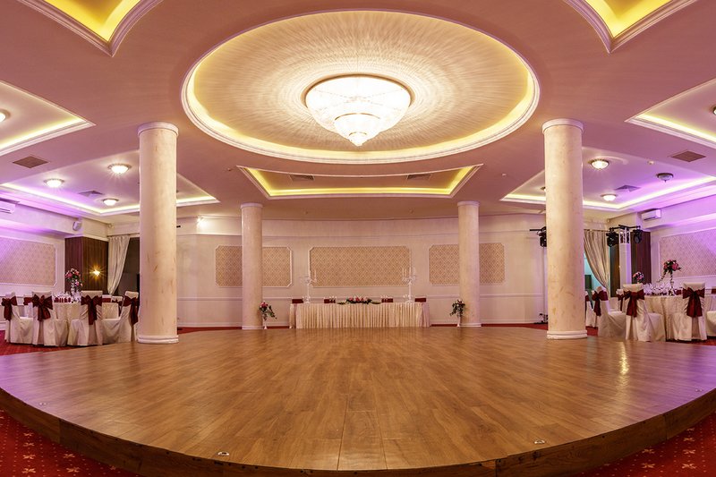 Reem Ballroom - Servicii evenimente